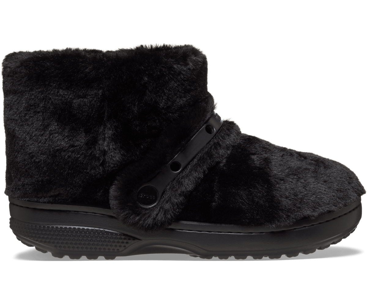 Crocs Women's Classic Unfurgettable Boot - Black / Black