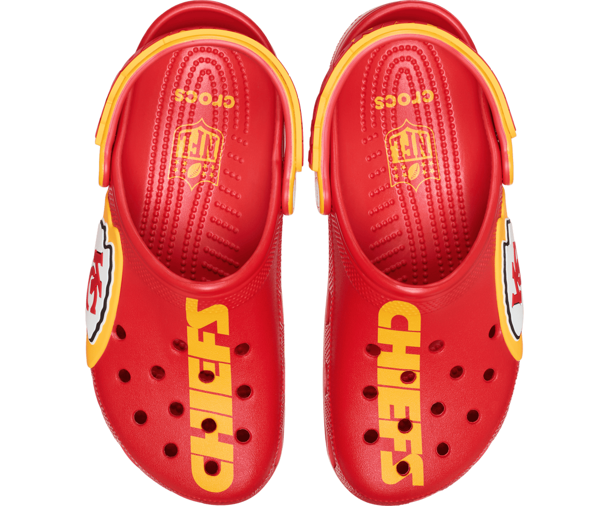 NFL x Crocs Women's Kansas City Chiefs Graphic Classic Clog - Multi