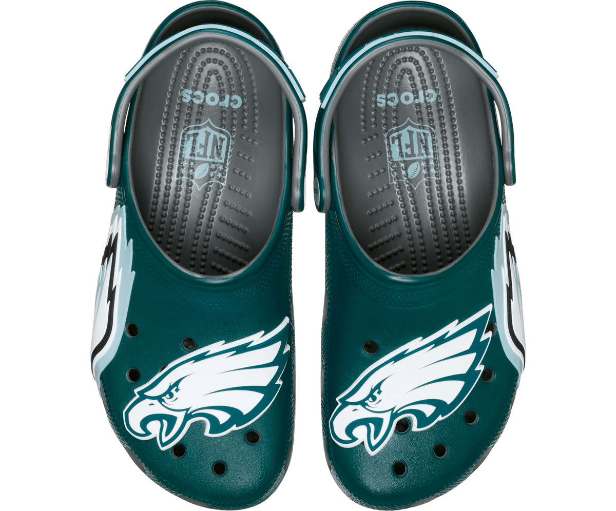 NFL x Crocs Men's Philadelphia Eagles Graphic Classic Clog - Multi